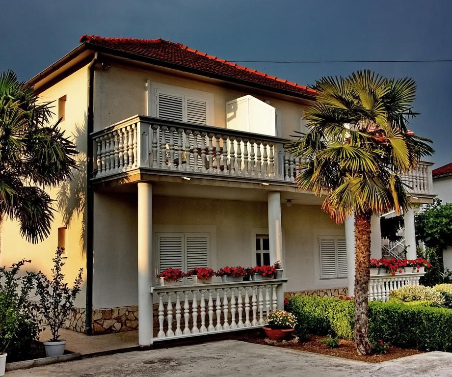 Guest House Micin فوديس المظهر الخارجي الصورة